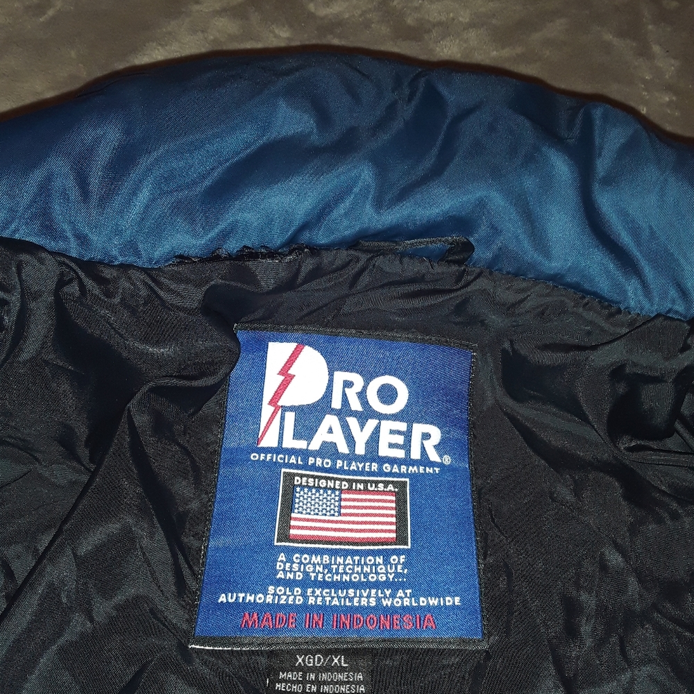 Vintage authentic COWBOYS JACKET..METALLUC EMBLEMS